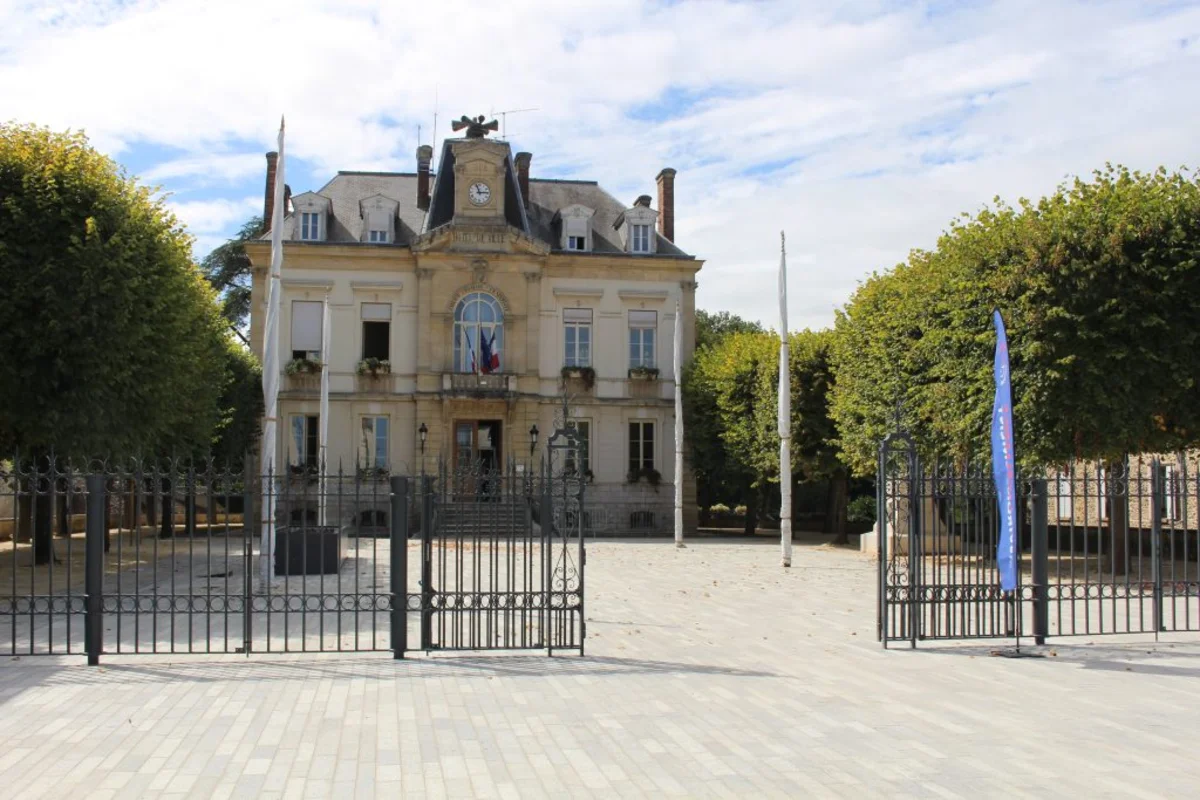 Permis de construire à Arpajon - illustration du suivi de chantier et du dossier