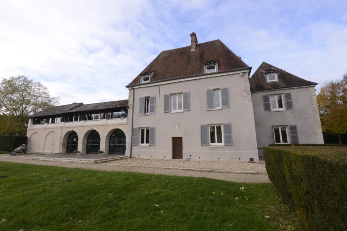 Permis de construire à Clayes-sous-Bois - illustration du suivi de chantier et du dossier