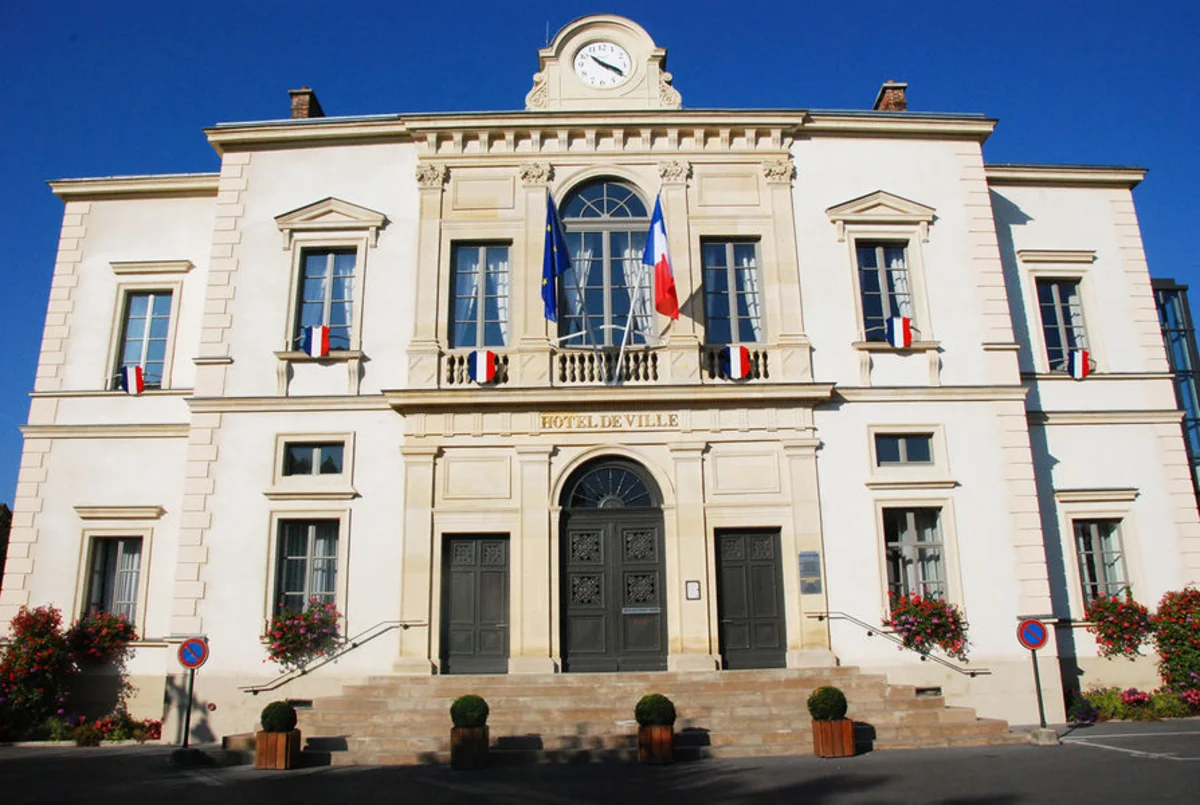 Suivi et affichage d'un permis de construire à Coulommiers