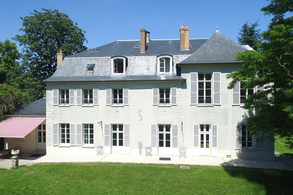 Permis de construire à Fontenay-le-Fleury - illustration du suivi de chantier et du dossier