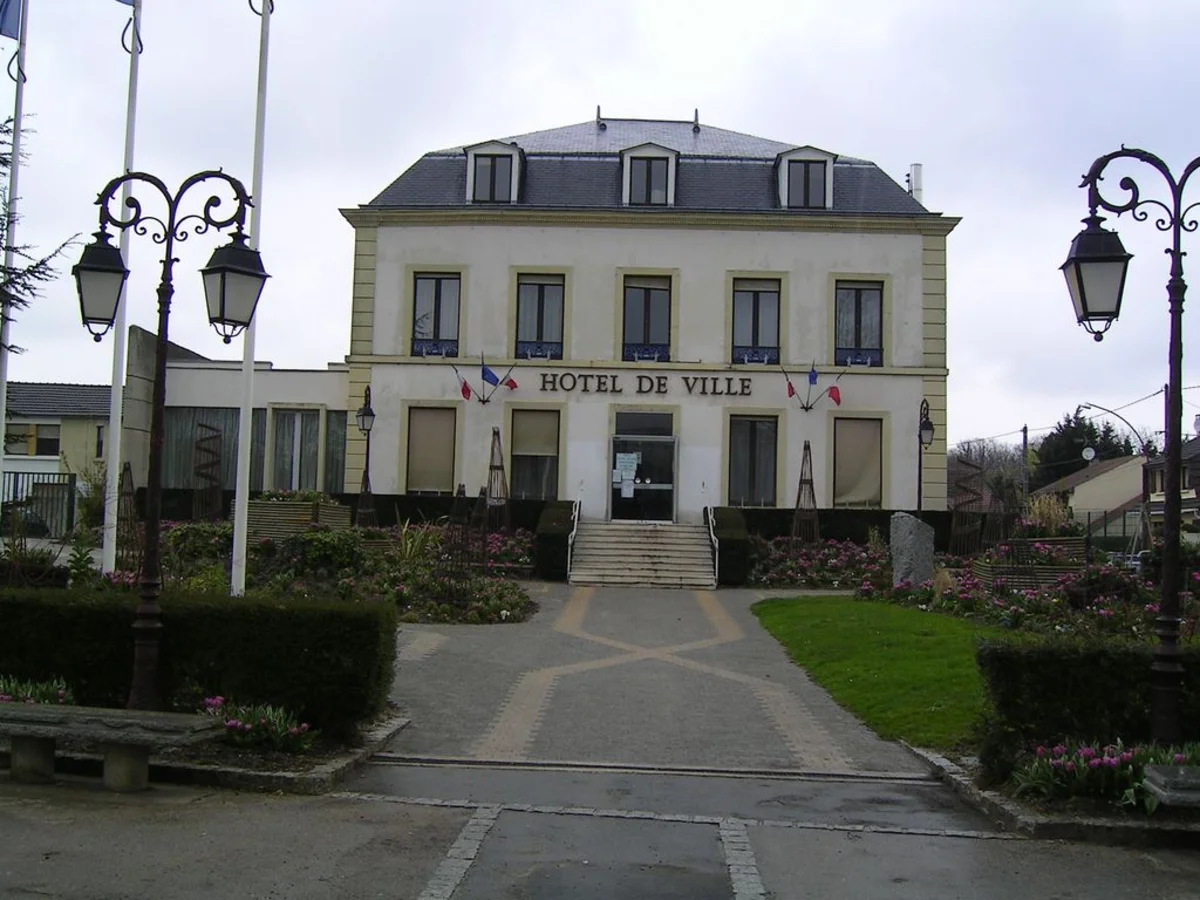 Affichage et suivi d'un permis de construire à Montfermeil