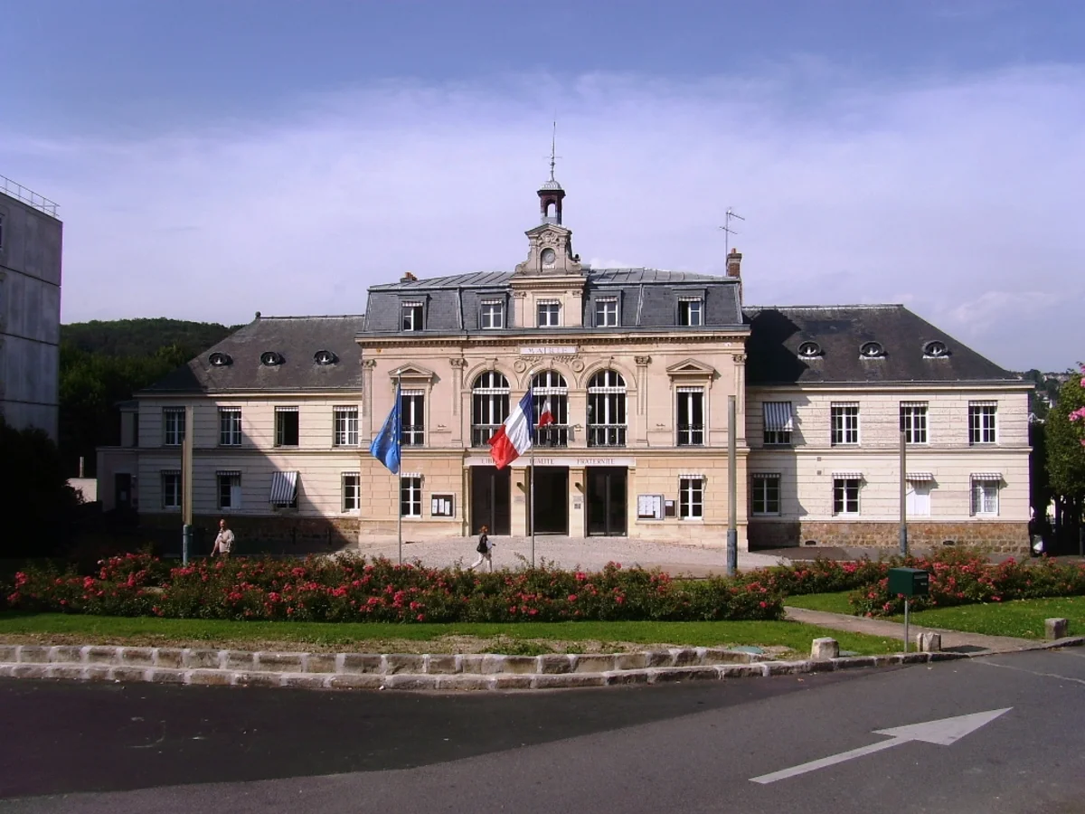 Suivi et affichage d'un permis de construire à Orsay