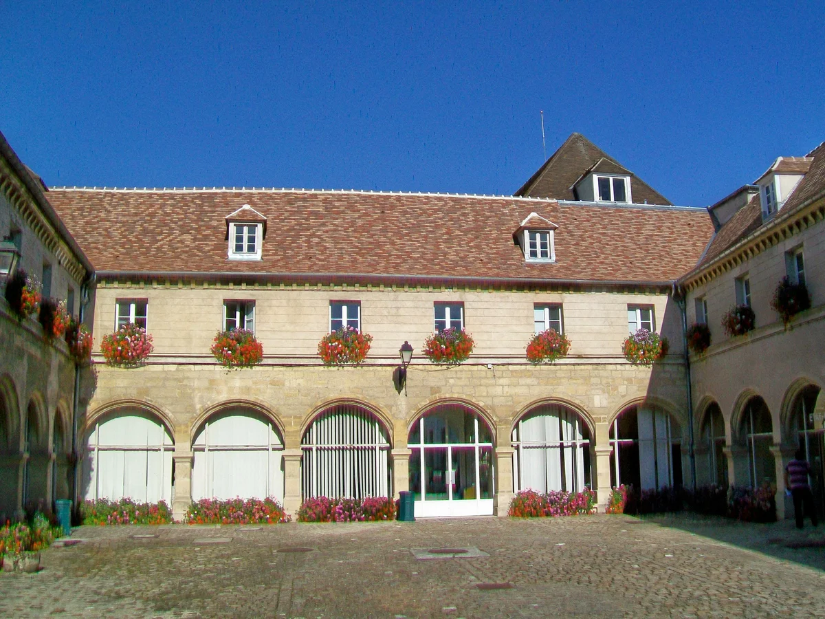 Permis de construire à Pontoise - illustration du suivi de chantier et du dossier