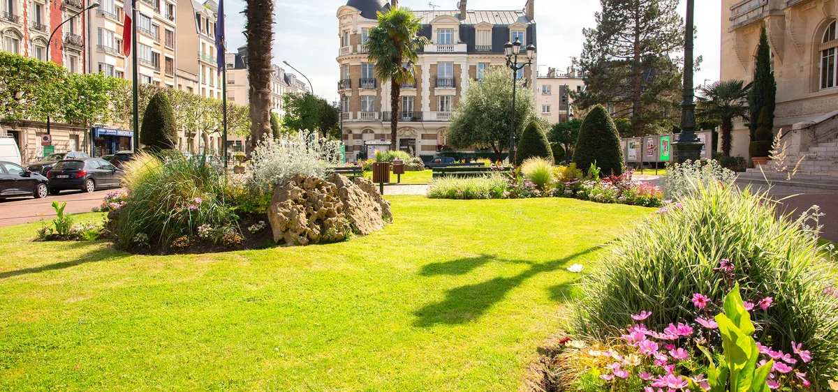 Suivi et affichage d'un permis de construire au Raincy