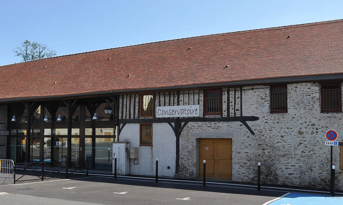 Suivi et affichage d'un permis de construire à Roissy-en-Brie