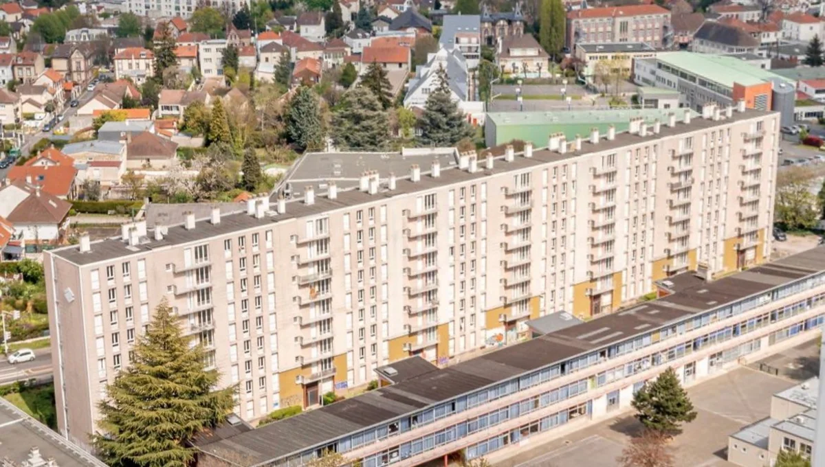 Suivi et affichage d'un permis de construire à Sarcelles