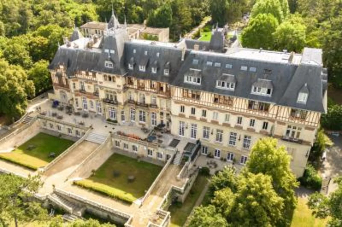 Suivi et affichage d'un permis de construire à Vélizy-Villacoublay