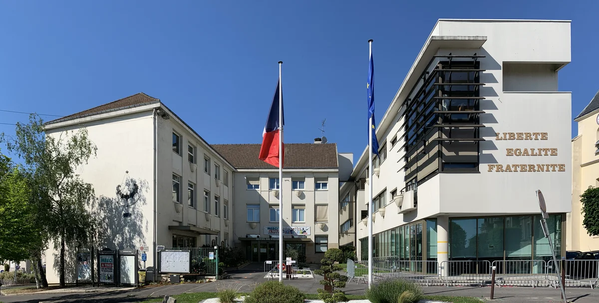 Suivi et affichage d'un permis de construire à Villepinte