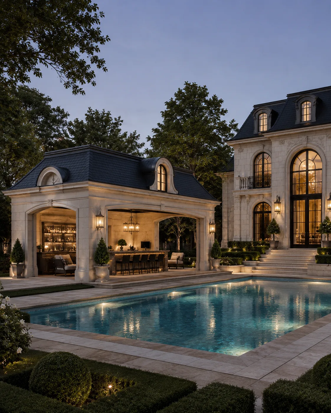 Pool house, local technique et abri associés à une piscine